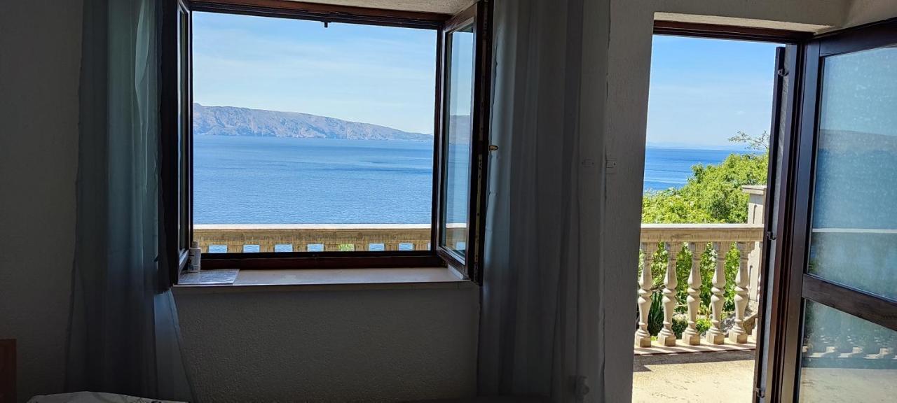 Apartment And Rooms Busa 3 Senj  Extérieur photo