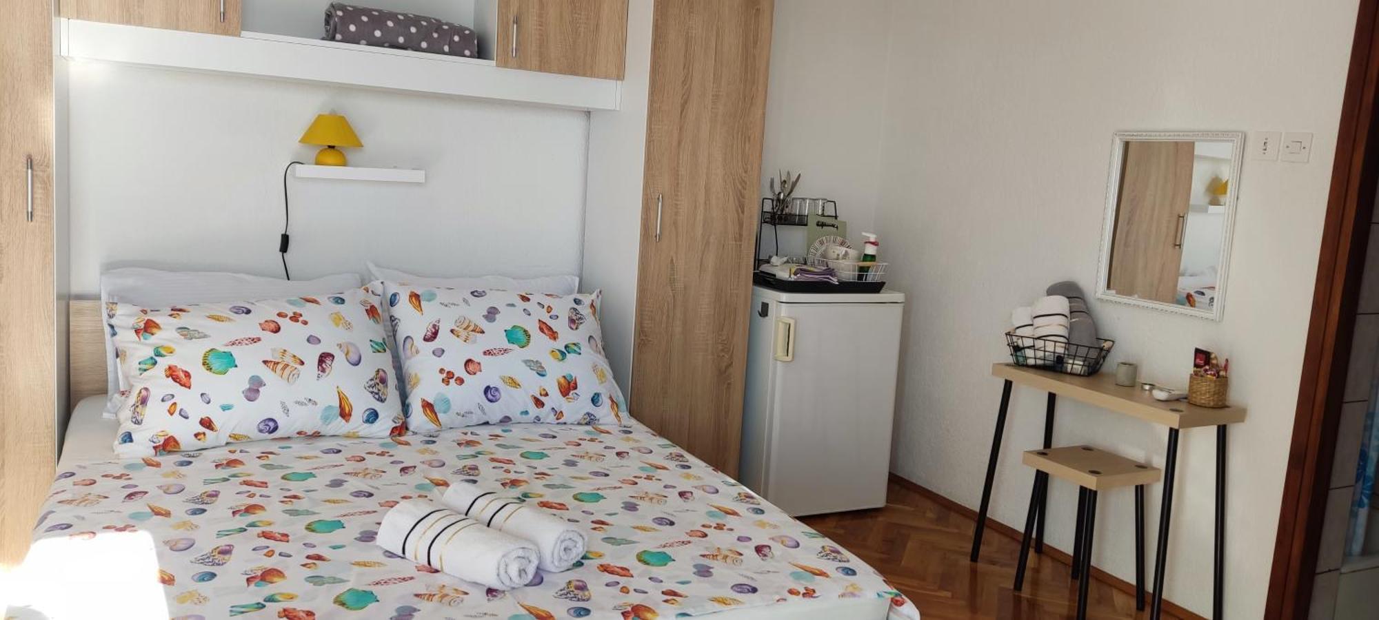Apartment And Rooms Busa 3 Senj  Extérieur photo